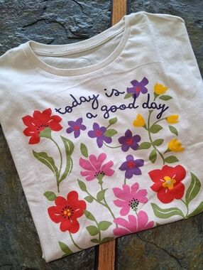 Multicolor Floral Graphic Tee